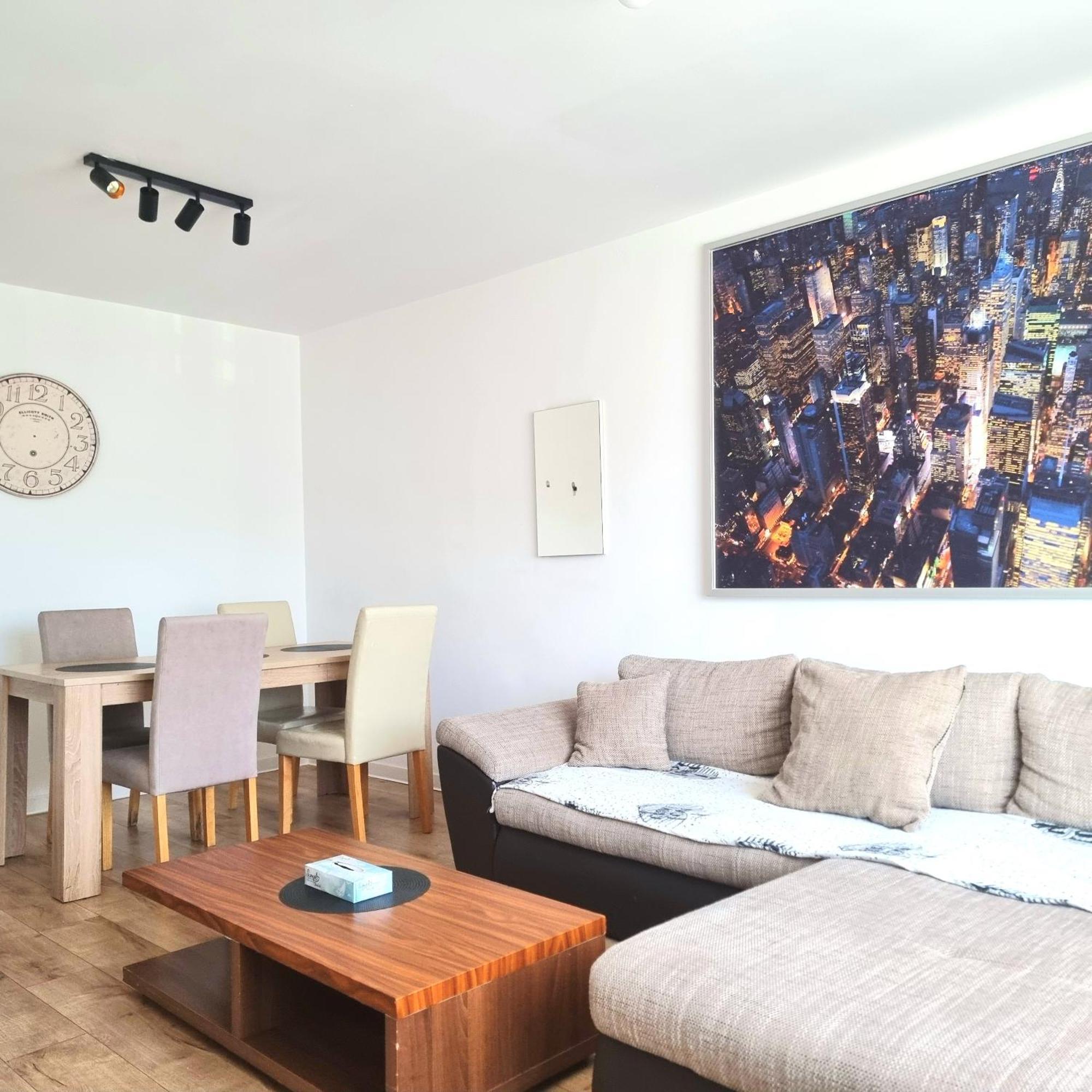 Top Location With Iconic View - Sala Palatului Букурещ Екстериор снимка